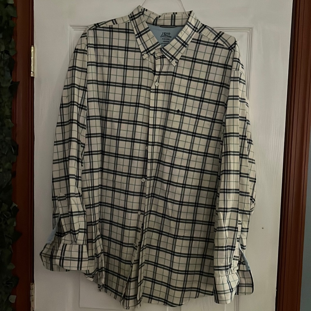 Izod Saltwater Classic Stretch Dress shirt